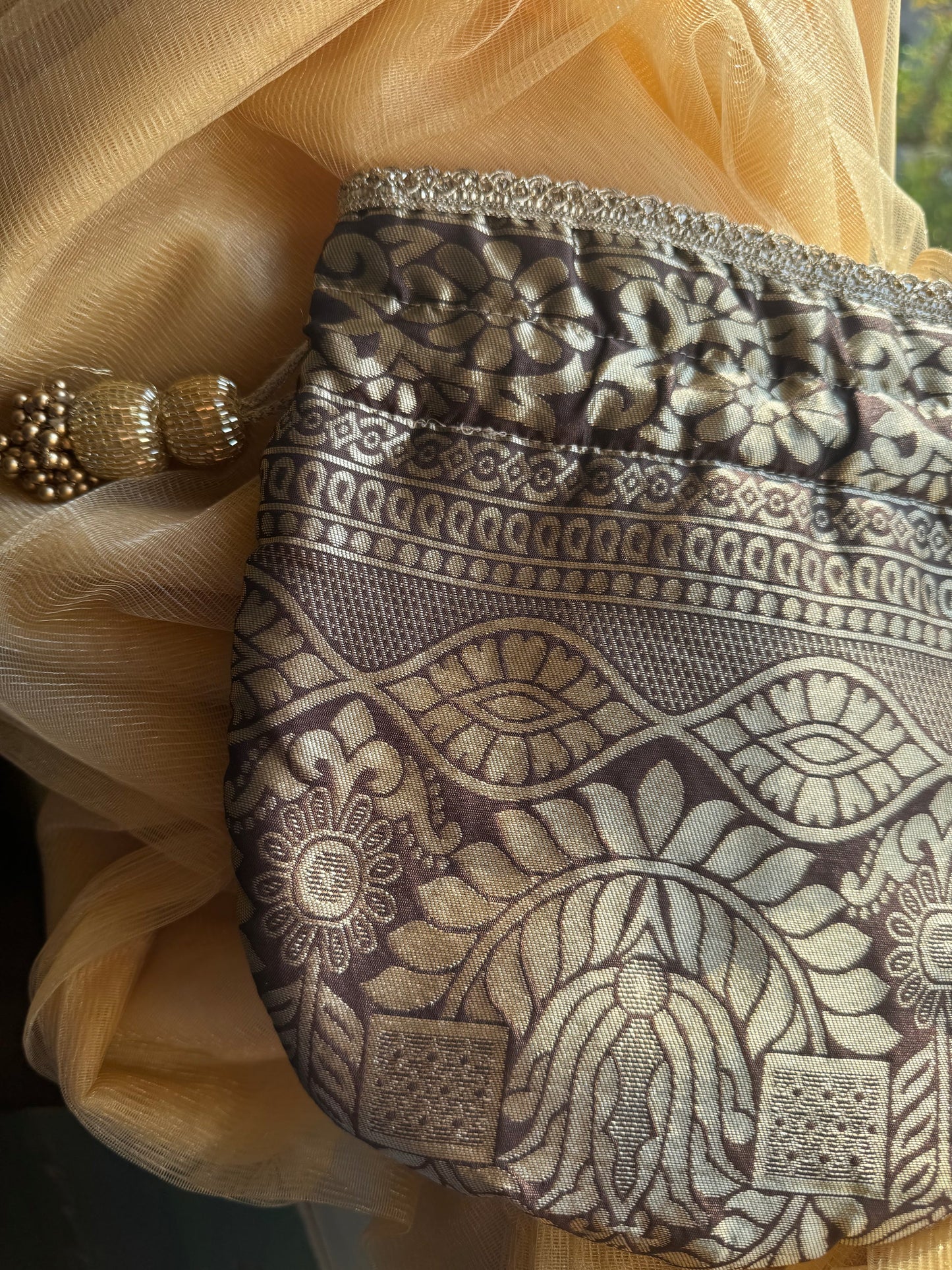 Dhoop Sona Potli Bag