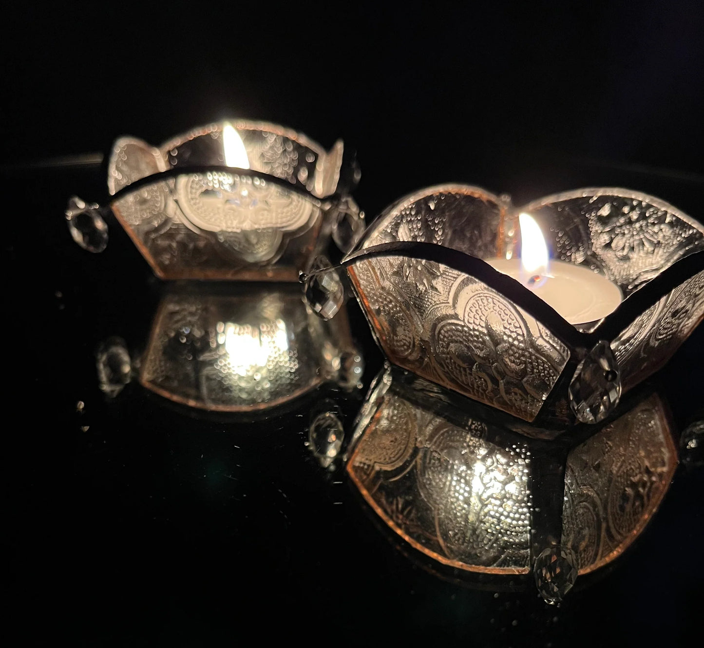 Rhombus Clear Glass Textured Diya
