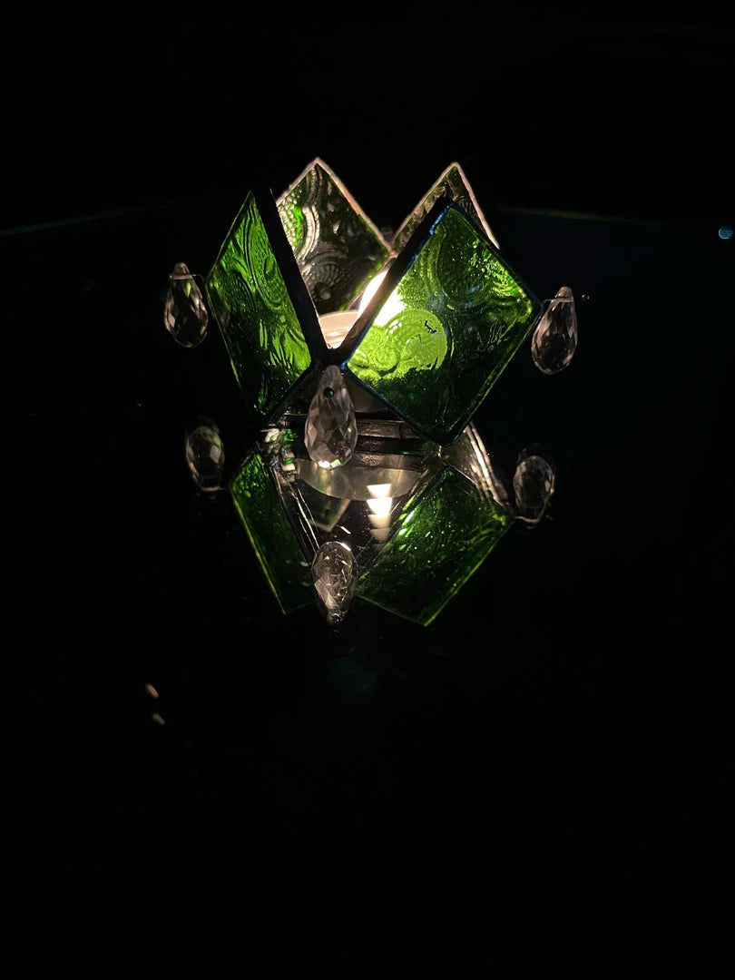Rhombus Clear Glass Textured Diya